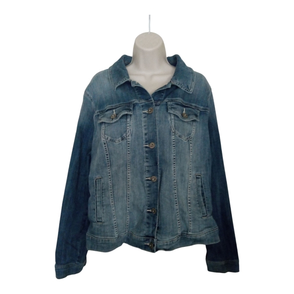 torrid Jackets & Blazers - Torrid Trucker Blue Denim Jean Jacket Size 2 2X